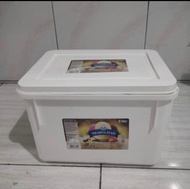 Box ice cream 8 liter kotak , es krim neapolitan , hanya untuk grosir