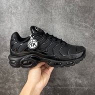🤩必備黑魂氣墊跑鞋🤩 Nike Air Max Plus TN Triple Black | 男女同款百搭 | 透氣不悶腳 | 全掌氣墊緩震 | 耐磨防滑|