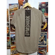 Original second hand thrift branded gymshark t-shirt