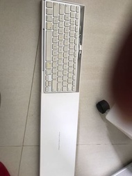Apple keyboard