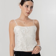Felt.bkk Elis Top สายเดี่ยวผ้าซาติน ตกแต่งด้วยดีเทลลูกไม้ปักเลื่อม ปรับสายได้