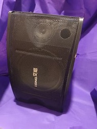 10吋皇者級一重低音二高音karaoke喇叭一對