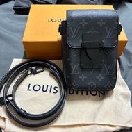 Lv s-lock黑色老花側背包