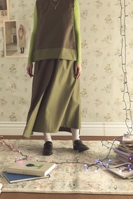 墨綠撞色不規則長裙