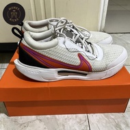 Sepatu tennis nike zoom court pro bekas