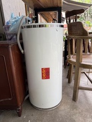 Berlin Electric Water Heater UHP-15 柏林牌55公升儲水式熱水爐
