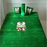 Kasur Karpet Bulu Motif Karakter Terbaru Ukuran 165x120 dengan Bonus Bantal dan Guling Ukuran Kecil 