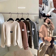[Hers] Simple Korean style curved round neck sweater with button-down sleeve design 10325