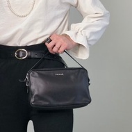 【 日本直送 名牌中古包 】PRADA 普拉達 化妝包 黑色 Logo 皮革 vintage 古著 old e5kf4y