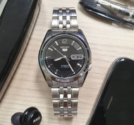 SEIKO 5 Automatic รุ่น SNK393K1 นาฬิกาข้อมือผู้ชาย สายแสตนเลส -มั่นใจ สินค้าของแท้ 100% ประกันศูนย์ไซโก้ไทย 1 ปีเต็ม