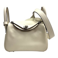奶油白 芝麻色 Swift牛革 Lindy Mini Verso 肩背包 B刻 銀釦【HERMES 愛馬仕】 H082607CK