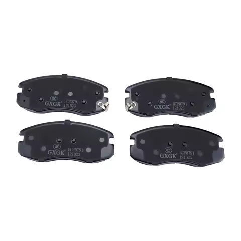 Front Brake Pad Set For CHANGAN OSHAN X5 2020 1.5T 300T 1.6L Disc Brake Spare Parts