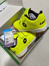 27碼Lotto兒童運動鞋 螢光黃足球鞋