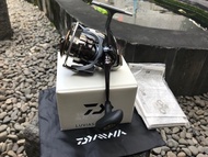 Reel Spinning Daiwa LUVIAS 2510PE-H - 2015