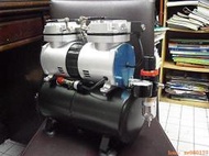 送風管 升級13HP 3050雙氣缸無油靜音美術空壓機 (含3.5L儲氣桶調壓濾水裝置)加購雙杯噴槍650