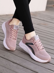 女士粉色路跑步鞋帶字母印刷,透氣網布運動鞋