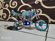 Miniatur Motor Drag GL Herex Petronas Bisa Di Gas Bonus Stiker