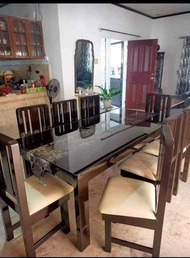 8 seater Dining Set