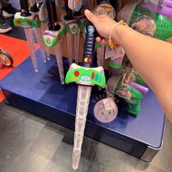 預訂貨品!!!Disney商品 長期代購 迪士尼巴斯光年發光發聲玩具劍🤺
