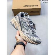 Mizuno ADVENTURE V2 Retro Y2K Millennium Daddy Shoes Distressed Style Running Shoes