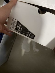 Under Armour Curry 8 白色籃球鞋可議