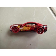 0073 LOOSE HOT WHEELS DIECAST TOY - '12 CAMARO ZL 1 RED