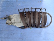 Set 5 bẫy chuột cạm kiềng có bàn là cỡ trung miệng 14 cm