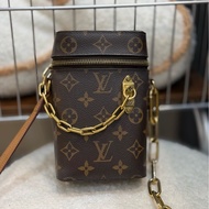 Lv phone box 手機包