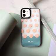 iPhone 17/15 手機殼∣奶油泡泡 磨砂 MagSafe 磁吸防摔手機殼