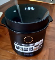 Gemini Pro 陶瓷內膽小型電飯煲