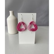 crochet 2 tone mergenta/ rose pink triangle earring