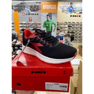 Diadora Clearence Sale 70 Sports Station Black Red Men's Shoes