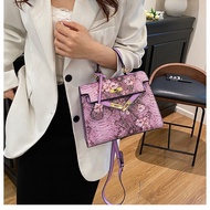 Onnie Picks Croc-Textured Top Handle Bag Premium Style Elegant Structured Handbag