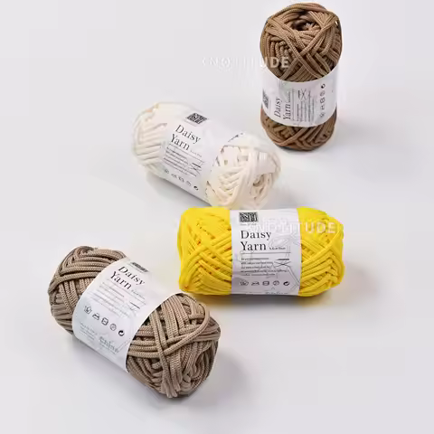 DAISY YARN 4mm polyester knitting yarn 40yards 100g