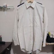 DURBAN KEMEJA Short-sleeved polyester shirt in color second hand DURBANBroken White Original size M,