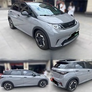 ฟิล์มเปลี่ยนสีรถยนต์ BYD Dolphin ฟิล์มตกแต่งทรงโดมลอยฟ้าสีดำสว่างเต็มรถ ฟิล์มตกแต่งรถยนต์ ฟิล์มตกแต่