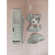 Toyota estima acr50 hybrid armrest console box