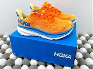 Hoka One One Clifton 9
