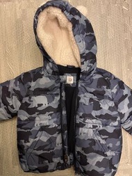 GAP 迷彩羽絨外套