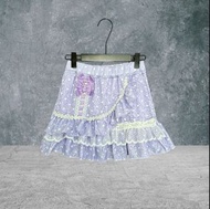 二手 DAMIA FEMME 韓國製 紫 花紋彈性蕾絲珍珠蝴蝶結層次荷葉蓬裙 短裙 VA1024﹝凡賽蘇﹞