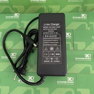 Sạc 12.6V 5A 10A có quạt chuyên sạc pin Li-ion hệ 3S có đèn báo đầy