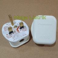 Panasonic 3-pin AC plug