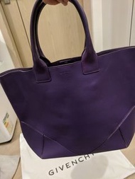 Givenchy 手袋 粗用一流