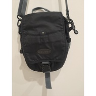 Preloved Deuter Sling Bag Black