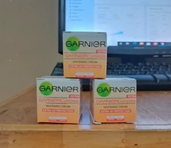 Garnier Whitening Cream Complete Krim Pelembab Siang Dan Malam Kemasan Gentong +SPF30