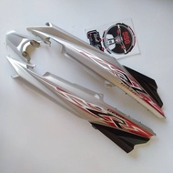 COVER BODY BELAKANG VEGA ZR BODI BELAKANG VEGA ZR BODY VEGA ZR SILVER MERAH TH 2010 SEKEN ORIGINAL