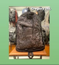 即日交收 藍花 黑花 26L‼️ GREGORY 背囊 26L BLACK TAPESTRY  BLUE TAPESTRY 書包 backpack Gregory背囊 Gregory Day Pack backpack  開學  書包  行山 旅行 藍色花花  黑色花花 背囊 26L  學生優惠 Gregory Backpack Gregory書包 gregory 現貨