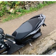 Vario 160 MBTech x 3D Chess Seat - new Vario 160 Seat with 3D Checkered Chess motif - Vario 160 MBTe