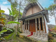 SPOT ON 92462 Awenk Homestay Near SD Gunung Wakul