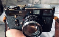 Leica Repainted Black M2